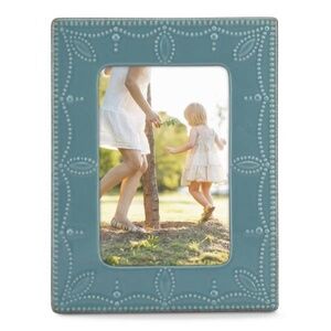 NWT French Perle Bluebell 4 x 6 Frame by Lenox